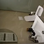 The Leads アパート ティラナ